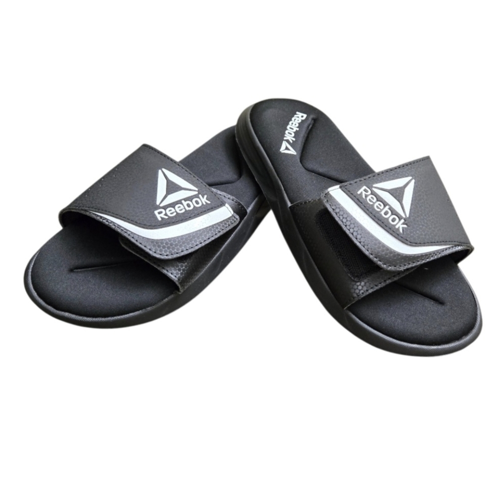 Reebok Women's Delta Flow Slide Sandals in Black and White, Size 7. NWT!